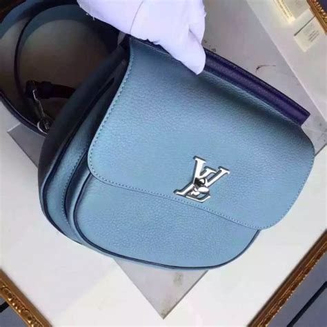 marceau tau bleuet outr bag louis vuitton